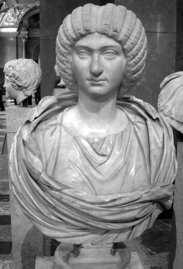Septimius Severus became  #Roman Emperor in AD193 and so Julia Domna became Empress. She accompanied her husband on most of his military campaigns & she was granted more imperial titles than any of her predecessors. She seems to have been positively regarded by the Romans