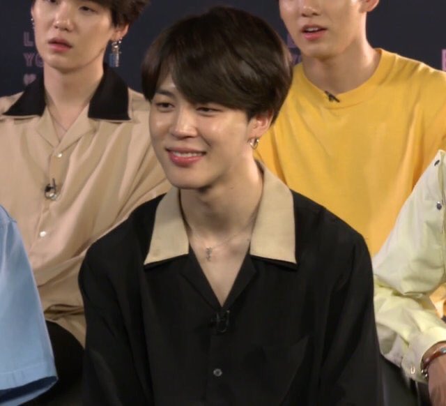 “i& #39;m just like you, you& #39;re just like me”— a yoonmin matching thread —