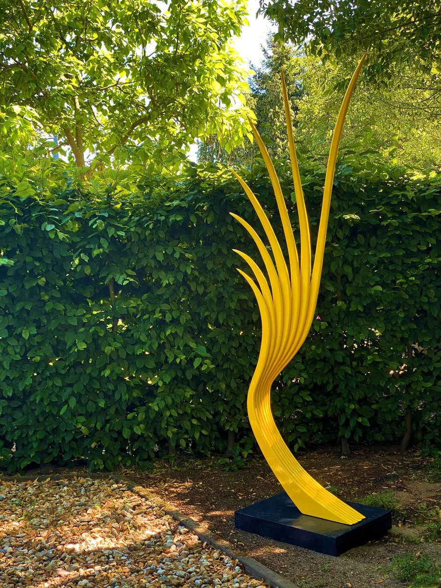 Three yellow sculptures in Art Gallery PTAH Kunstadvies in Tegelen, Limburg (NL).