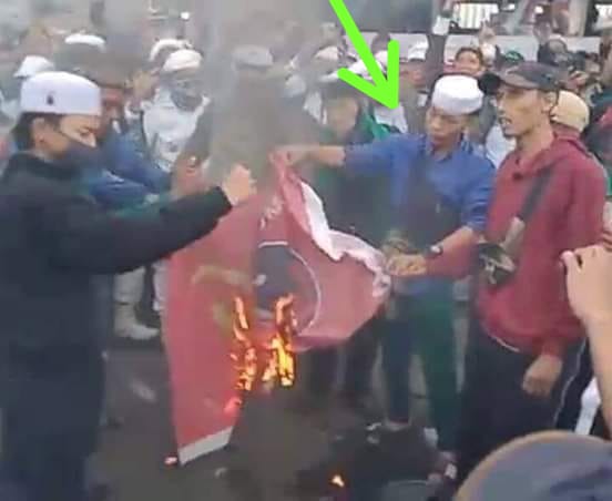 taufikaris1613's tweet image. Wes...1 yg keciduk  kambing hitamnya.👍