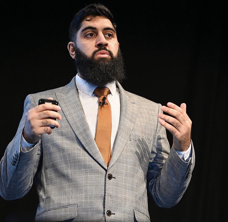 MusharafAsghar's tweet image. Truly honoured and humbled for all the lovely messages I’m receiving. It’s been a surreal journey. I am so proud to say I am now a motivational speaker. If you’re interested in booking myself in for a keynote, feel free to get into contact. Thank you ♥️ #EducatingYorkshire