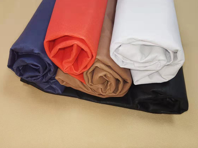 Boost your business with our Dyeing Pigskin With Fabric Pig Leather. boseleather.com/dyeing-pigskin… #pigsplitleather #pigskinleather #pigskinmaterial
