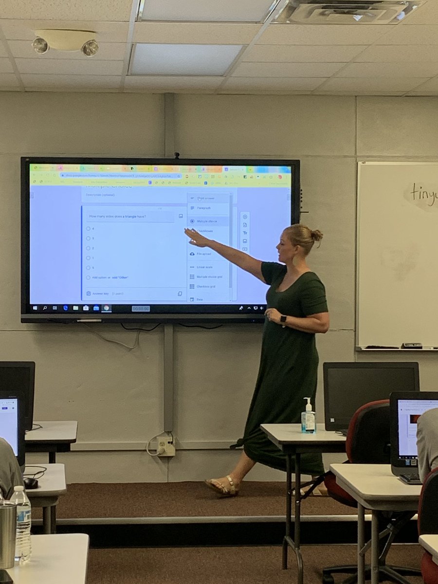 Great sessions this week at Technology. Learning about <a href="/myviewboard/">myViewBoard</a> , ways to use technology to empower students with special needs, and Google Forms. Special thanks to <a href="/LBintheLIB/">Leann Bryan</a> for helping me!!! <a href="/ccboe_news/">Calhoun County Schools</a>