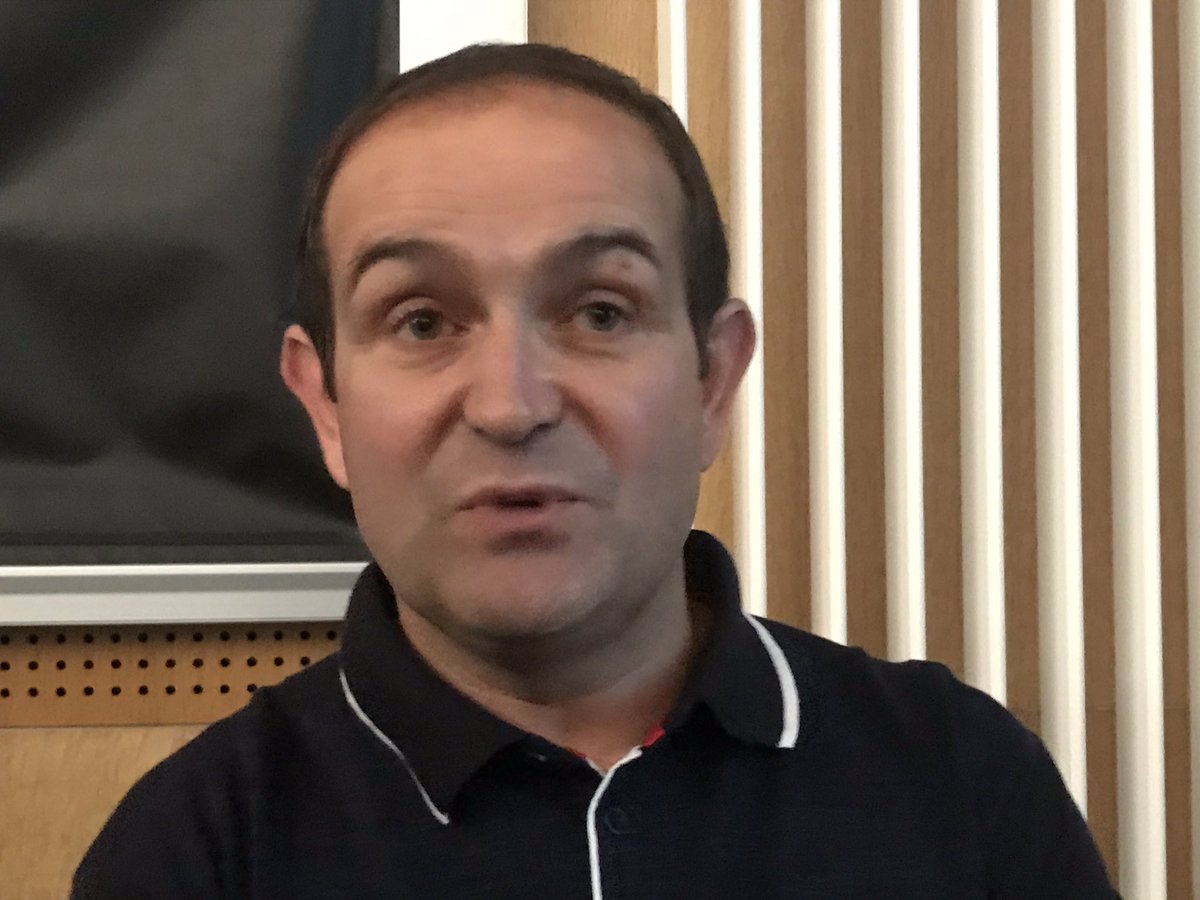 LaRocheVF's tweet photo. ⚽⚠️ [N3] ⚠️⚽️ Philippe VIOLEAU quitte le club et la présidence de la ROCHE VF . Voir le site et la page Facebook du club .

#LRVF #N3#UnClubAuCoeurDuJeu https://t.co/aofvKSysdc