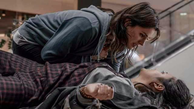 koshaid1's tweet photo. #AbsentiaThursday โค๏ธ https://t.co/LSPomRZqWR
