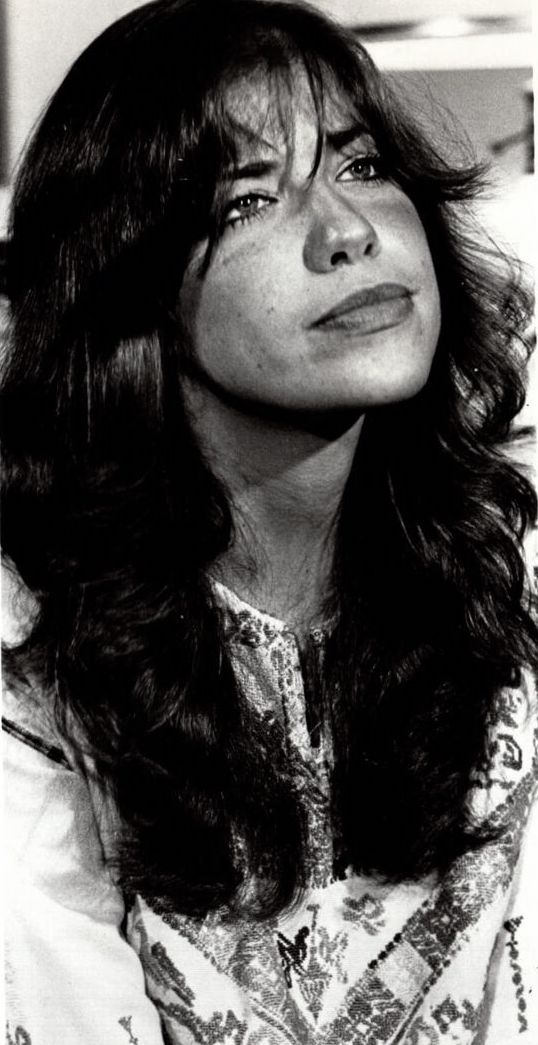 Happy Birthday Carly Simon! (Press photo of Carly Simon for a 1971 appearance on PBS\s Great American Dream Machine) 
