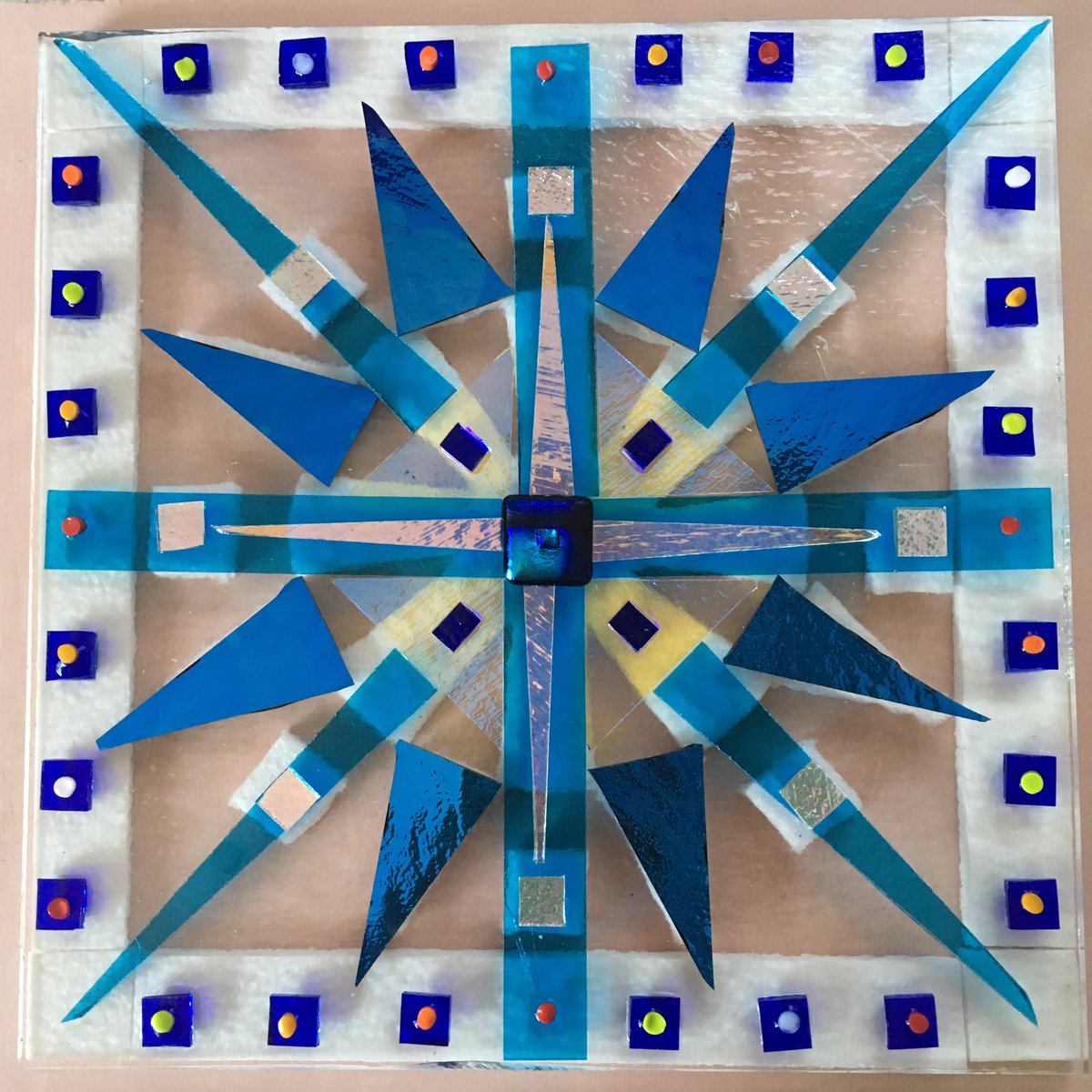 angelabradyRIBA's tweet photo. #hotoutofkiln #fusedglass 300x300 square plate #Dichroicglass changes colour in light @AMBradyDesigns https://t.co/sKuil4JyTV