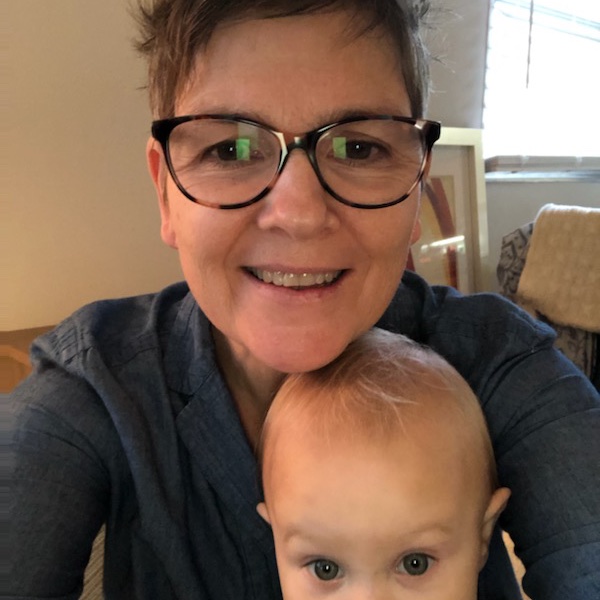 TrinityPTOmaha's tweet photo. “Mo” thought she was doing a good thing when she went hiking while on vacation. That is until a stumble turned into a broken foot. As I had helped her with her low back pain she ended up back in my office.

See how she ended up with a smile on her face:
https://t.co/vdI7TKuVzL https://t.co/RgwOWt3WzK