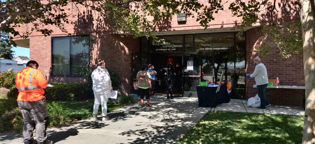 sobaylabor's tweet image. Taking a lunch break? Walk over to the Labor Temple and get tested for #COVID19. @HealthySCC is providing free and non-invasive testing for everyone (you don't need to have symptoms), so come on by! There currently is no wait time and the whole process takes less than 10 mins.