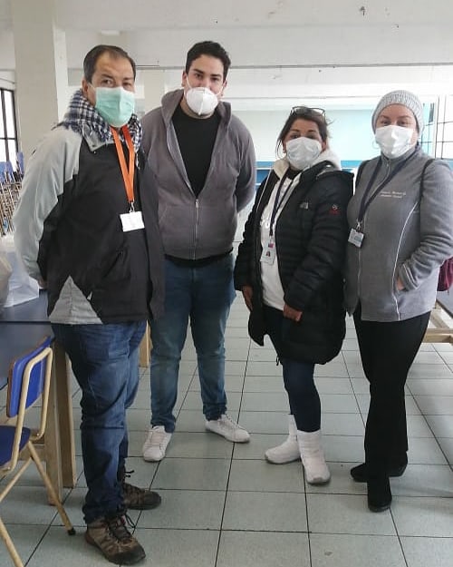 ComedorGladys's tweet photo. El día de ayer tuvimos una visita desde el municipio y del Alcalde de Lo Prado @maxriosg 
Muchas gracias por el apoyo a nuestro comedor Solidario 

#loprado #comedorsolidario #liceogladysvalenzuela #ayudanosaayudar #difundir  @ Lo Prado, Santiago De Chile https://t.co/k2ykMwrv4V