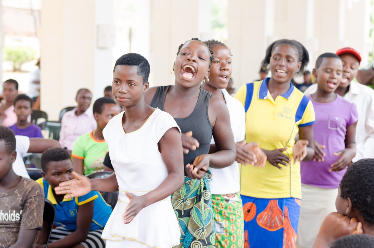 Yplus_Global's tweet photo. Congratulations to the 33 #HERVoiceFund grantees from Cameroon, Mozambique,Tanzania, Uganda, Zambia and Zimbabwe. Read the full announcement and list of successful organizations here: https://t.co/GzwKqwQzMW    #AGYW #YPlusAimingHigher @ViiVHC @GlobalFund @GFAN_Africa @w4_gf https://t.co/hqSZ8QDHhs