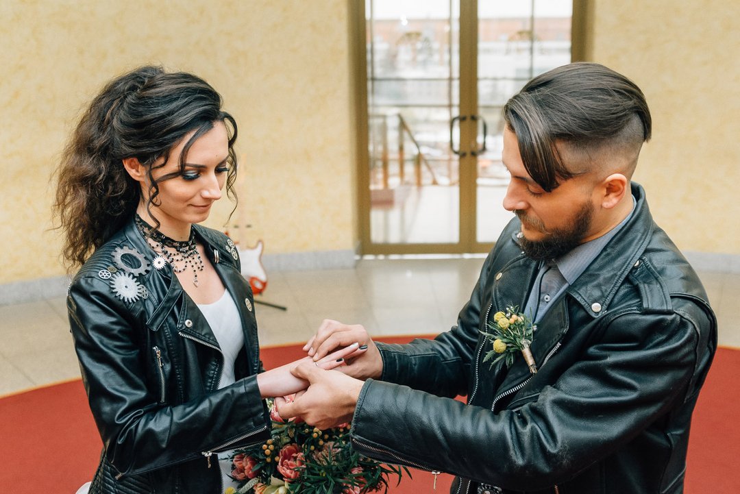 #celebrantwedding #festivalwedding #wedstock #wedfestival #celebrantled #weddingcelebrant
#festivalweddings #festivalbrides #rocknrollbride #weddingfestival #bohobride #loveislove #weddingfest #bridetobe #teambride #bridetribe #brideandgroom #glastonburywedding #realwedding #wedd