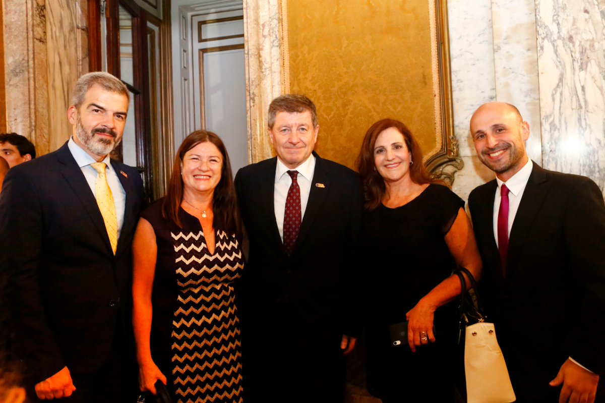 Pedro, fue un enorme placer haber compartido la ruta de la inclusión en el mundo del trabajo. Gracias por tu acompañamiento y el de toda la Oficina. Éxitos en esta nueva etapa.
