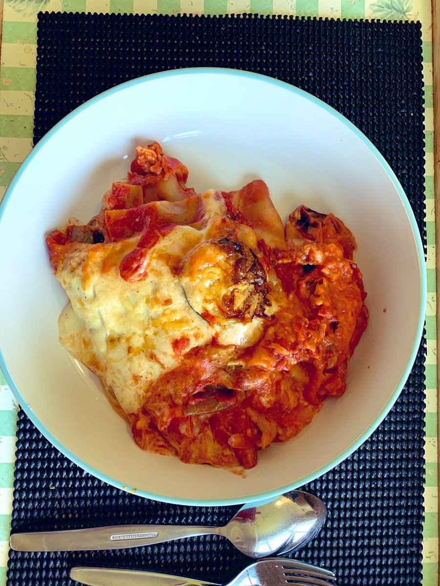 Brackens1's tweet image. My veggie lasagne using left overs #nomnomnom #shelfcooking