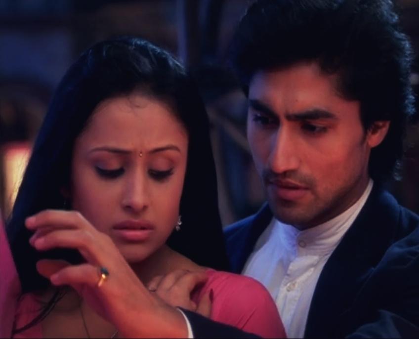  #HarshadChopda  #TereLiye  #TereLiyeOnHotstar #Bepannah #AnupriyaKapoorSooo romantic