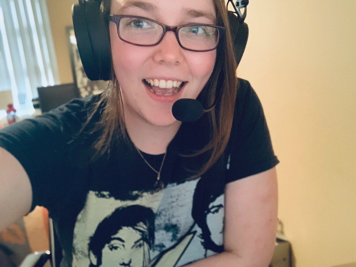 GemGem_JaseyRae's tweet photo. I think I was mid talking to myself when I snapped this or I was singing @AllTimeLow ๐ felt pretty enough to post it though #selfie #imgoingmad https://t.co/AEDMflEU3U