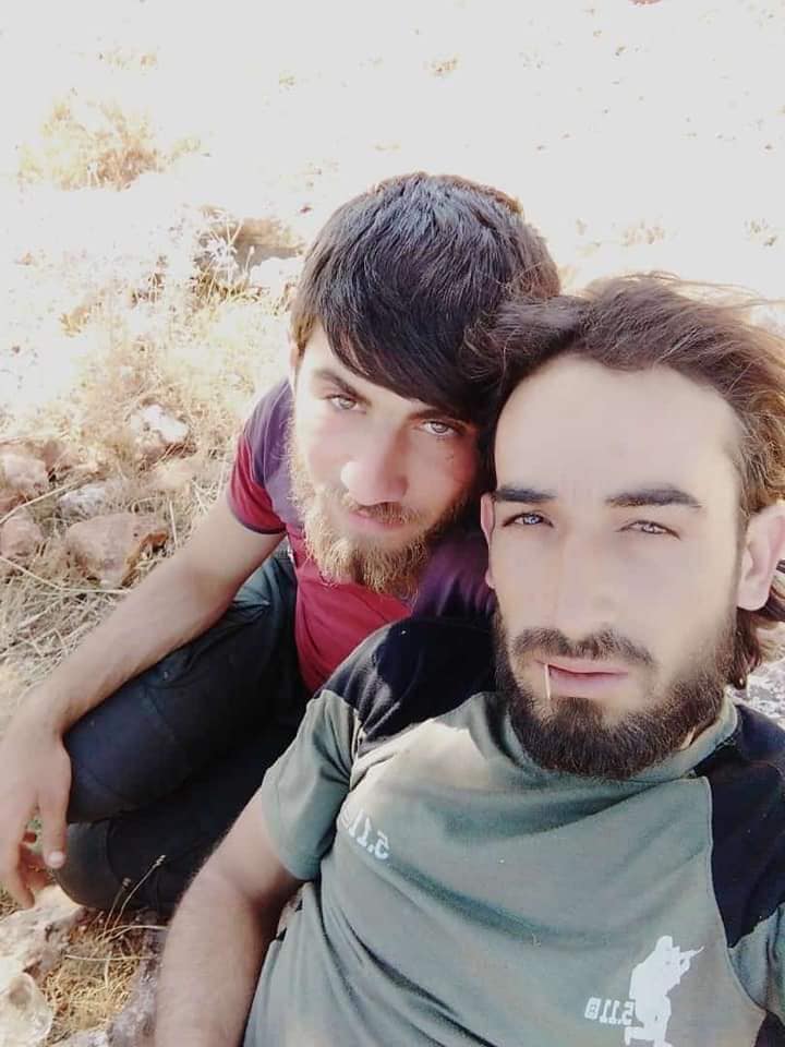  #Syria: those are the 4 Rebels ( #NLF) killed yesterday while repelling an infiltration attempt by pro-Assad forces on Jebal Zawiyah front (SE.  #Idlib). From same family, they were from village in N. outskirts of Ariha.