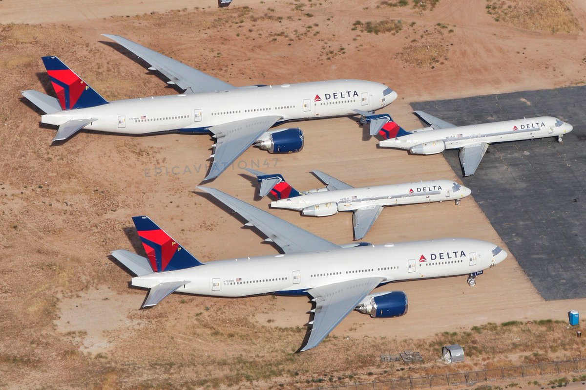 misaelpics747's tweet photo. @Delta Airplanes park at victorville California https://t.co/Ea2Gs80WrL