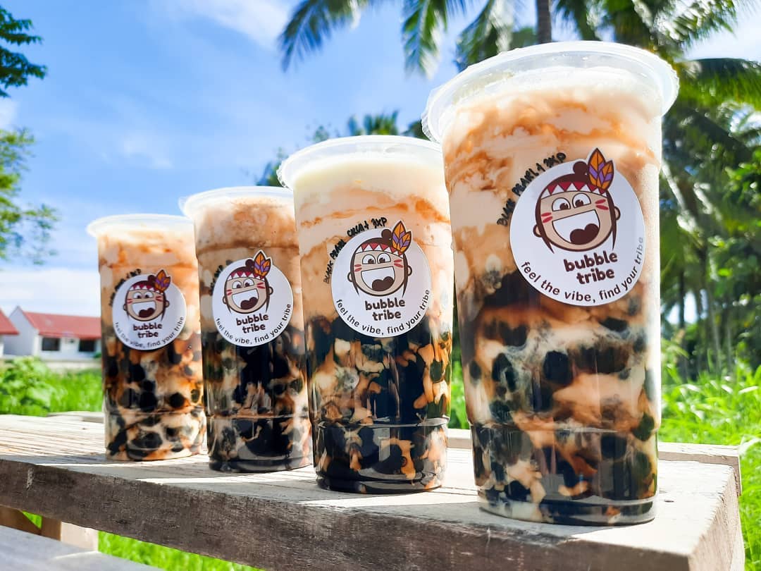 lokalidadmag's tweet photo. #OneSmallBusinessAtATime

Find today’s refreshments from the wide array of milk tea offerings by Bubble Tribe Davao. Among their flavors include the classic cheese mousse, crème, cheesecake, and their latest Keto Milk Teas, and Authentic Thai Milk variants. https://t.co/j7Rx5t3G2j