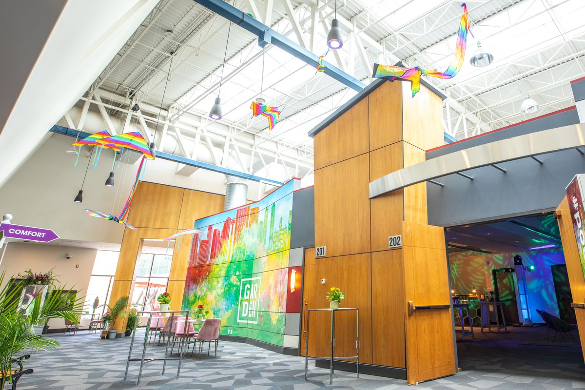 Thinking of that time when <a href="/DandMEvents/">Decor & More Inc.</a> transformed our Glen Rooms into a Garden.🌺 

As #eventprofs, planners and suppliers consider how future events will look like, we are confident that the amazing talent in our industry will shine through, as always.

Happy Thursday!