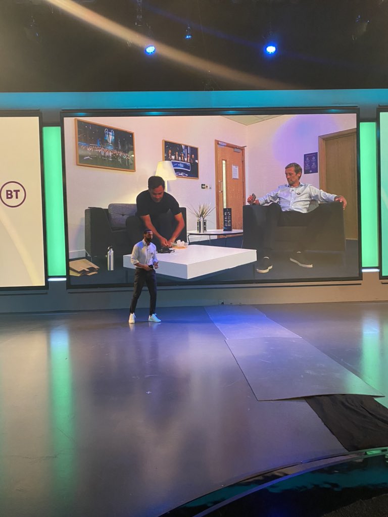 mrjakehumphrey's tweet photo. The most significant game of the @premierleague season so far is live on @btsportfootball in precisely 2 minutes.
Come along for the ride ๐
#TitleOnTheLine https://t.co/5UgsTF3H3k