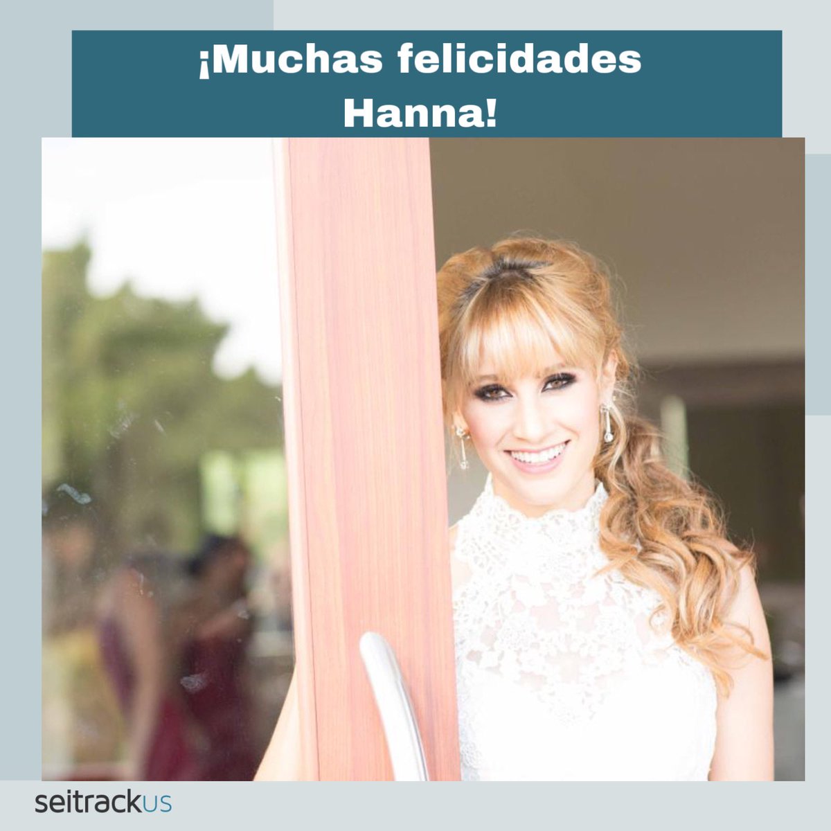 seitrack_us's tweet photo. Hoy es cumpleaños de nuestra querida Hanna de @haashoficial ✨🎉🍭 De parte de la familia @seitrackus te deseamos un muy feliz cumpleaños! 🎈 #SeitrackUS🎶 .

Today’s Hanna’s Birthday! Let’s give her best birthday 🎂 wishes 🎉🙌🏾😊 ¡Congratulations Hanna! #HannasBirthday https://t.co/NVzgZew4I3