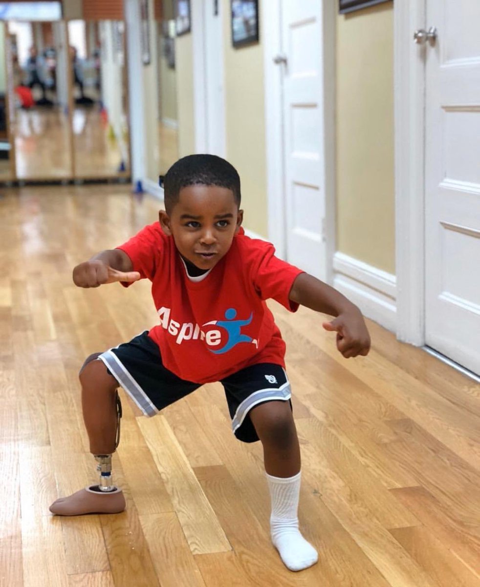 Dear future, I’m ready! 
•
#amputee #donate #thursdaymorning #ThursdayThoughts #ThursdayMotivation