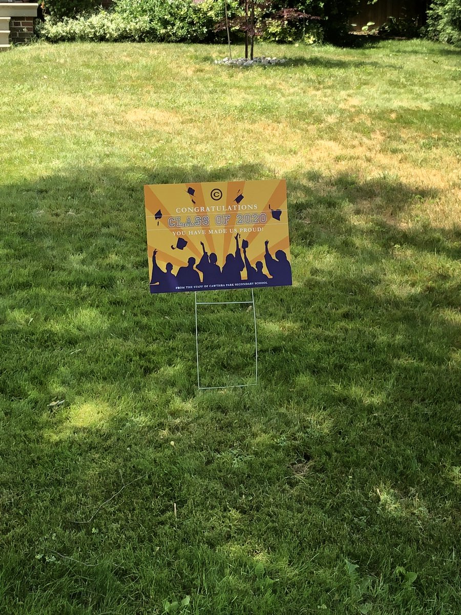 <a href="/citymississauga/">City of Mississauga</a> neighbourhoods looking brighter with so many <a href="/CawthraParkSS/">Cawthra Park SS</a> grad signs. Congratulations #Classof2020, we are so proud of you.
<a href="/PeelSchools/">Peel District School Board</a> <a href="/paul_dasilva12/">Paul da Silva</a> <a href="/jremarchant/">John Marchant</a>