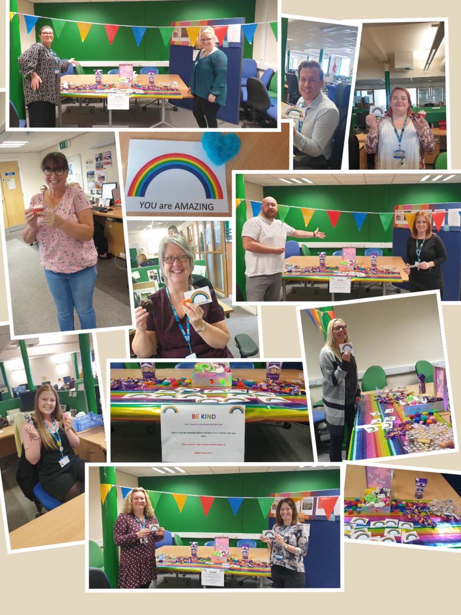 o_tweeters's tweet photo. A few pictures from mental health awareness recently with the theme “kindness” 

Blackburn and Accrington OTs organised a fabulous “be kind” event with our act or kindness box, beautiful handmade hearts by Ayse and lots of  yummy goodies!! #OTweeters #bekind https://t.co/OmbEnR9zbj