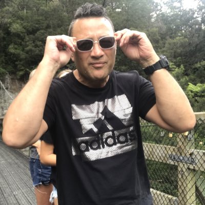 NeilWaka's tweet photo. #NewProfilePic https://t.co/WhAm4diaii