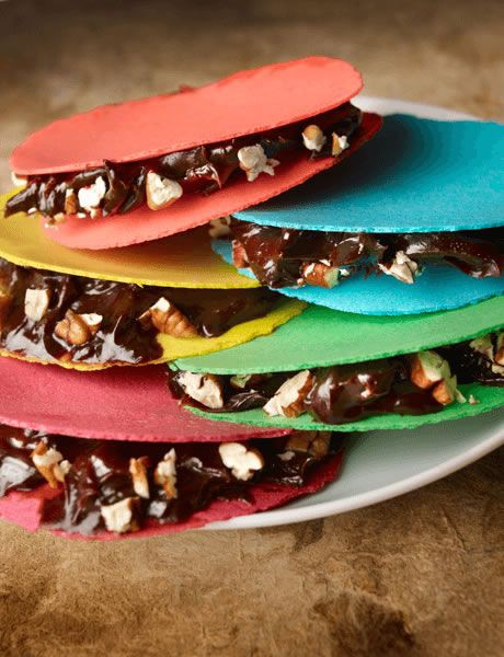 Minsu--Obleas.-Un bebé.-Inocente.-No entiende los chistes de doble sentido.-Quiere mucho a los demás.-Se preocupa por todos.-'Es que no me quiere hablar '.