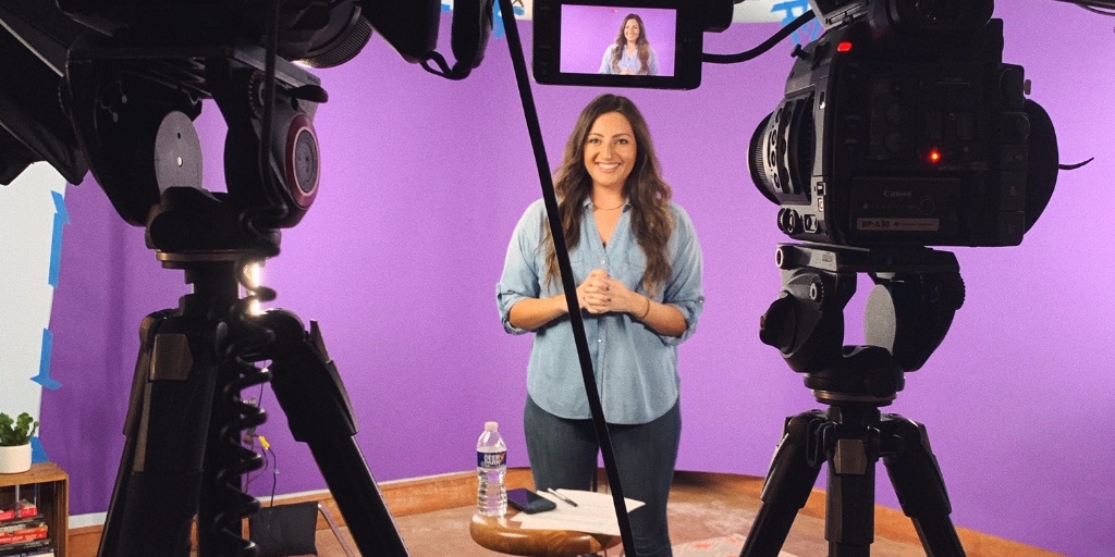 SilentImages's tweet photo. We're so excited to be working with @shareclt on this upcoming project. Stay tuned! #dogoodclt #bts https://t.co/bFoSZSX64X