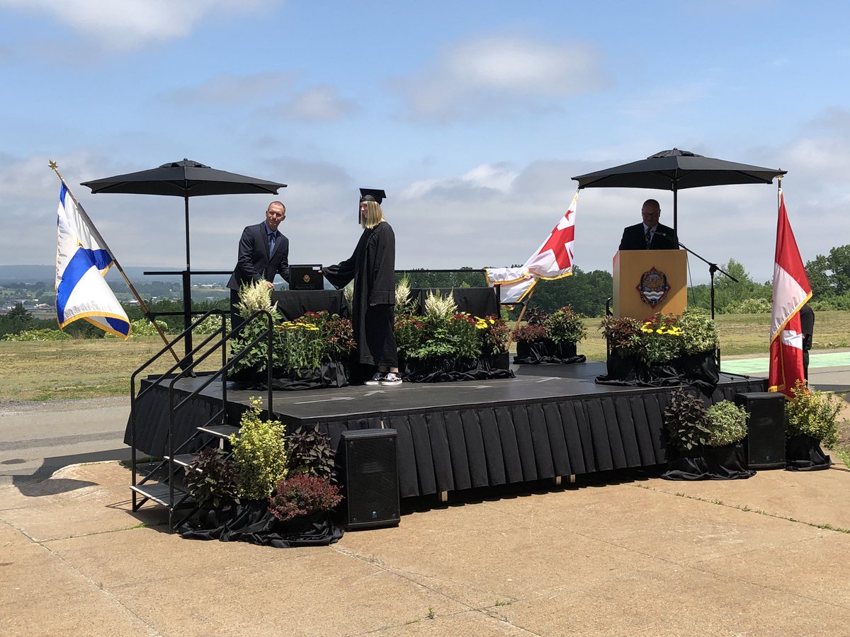 Dave Jones tweet media