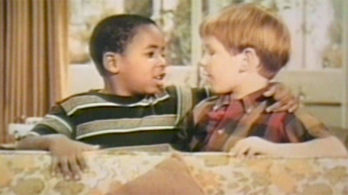 LuminalTheater's tweet photo. Black Film of the Week: COLOR ADJUSTMENT (1992)
Essential viewing y'all. The late, great Marlon Riggs' seminal #documentary carries his landmark studies of prejudice into the Television Age.
#blackfilmoftheweek #MarlonRiggs #blackdocumentaries #tvhistory #blackhistory https://t.co/s6YvziuQ1j
