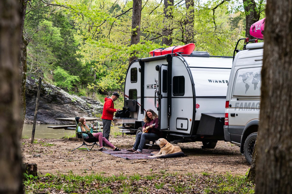 WinnebagoRVs's tweet photo. Winnebago Industries is excited to be part of the 2020 @NoBarriersUSA Virtual Summit June 26th &amp; 27th! Ambassadors Peter &amp; Kathy Holcombe will join Co-Founder Erik Weihenmayer to discuss how the outdoor lifestyle has strengthened their family bond: https://t.co/CH95pLH17J https://t.co/WeW892pQIa