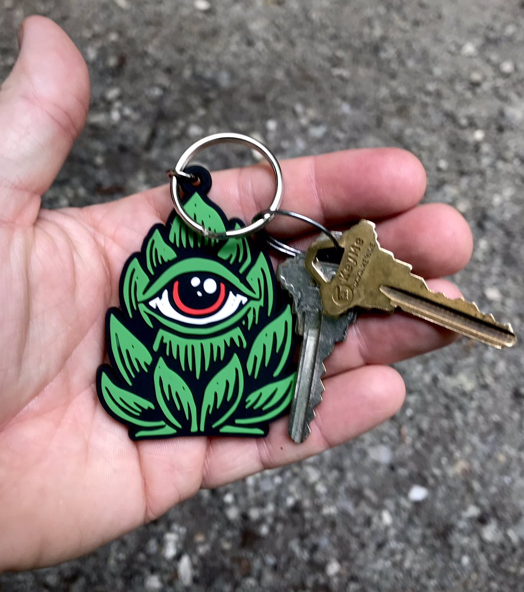 It’s gonna be hard to lose your keys when you got the Ale Seeing Eye attached to it.

All hail the mighty Hop Eye!!!  New keychains up in the Store.

scrapedknee.bigcartel.com

2.5" PVC/Rubber keychain. #keychain #hops #beer #beerart #hopeye