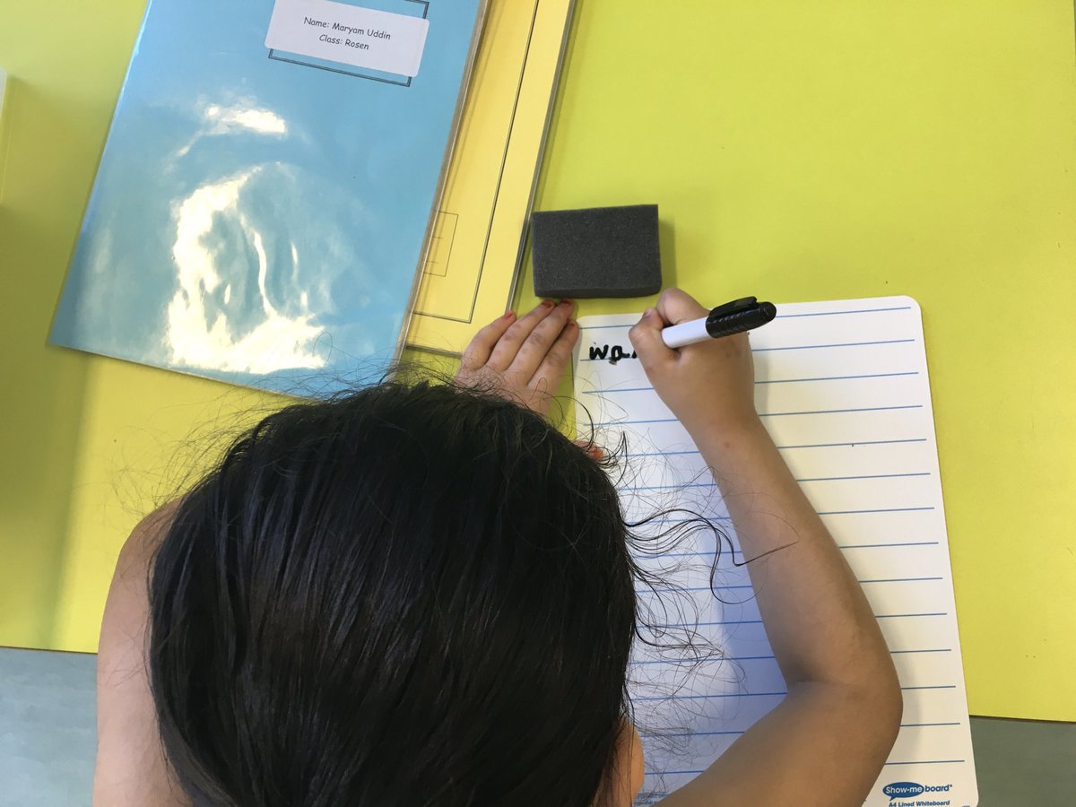 JohnScurr_Sch's tweet image. So fabulous to see Reception, Y1 and Y2 back to eager writing, reading and readiness. #schoolreopeninguk ⁦@thevents⁩ ⁦@TowerHamletsNow⁩