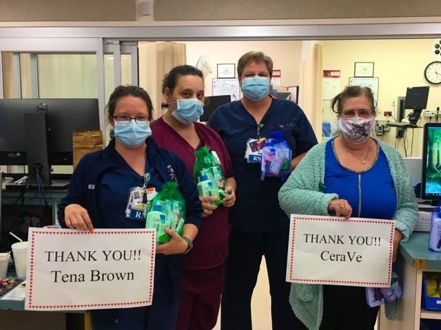 TenaBrownSpeaks's tweet photo. Look at these happy faces!

It's my honor to show thanks &amp; appreciation to our dedicated and hard-working nurses by gifting them @cerave gift bags.

These pics came from our friends at Warren Memorial Hospital in Point Royal, VA! @Tom_Allison_ 

#ThankYouNurses #CeraVeLovesNurses https://t.co/3sDr2e5uMq