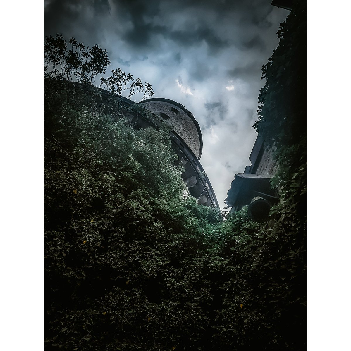 Three1_official's tweet photo. Sparrenburg Bielefeld [Innenhof]
#picture #bielefeld #liebefeld #meinbielefeld #sparrenburg #nrw #owl #germany #europa #three1 https://t.co/qCgmG7AeWl