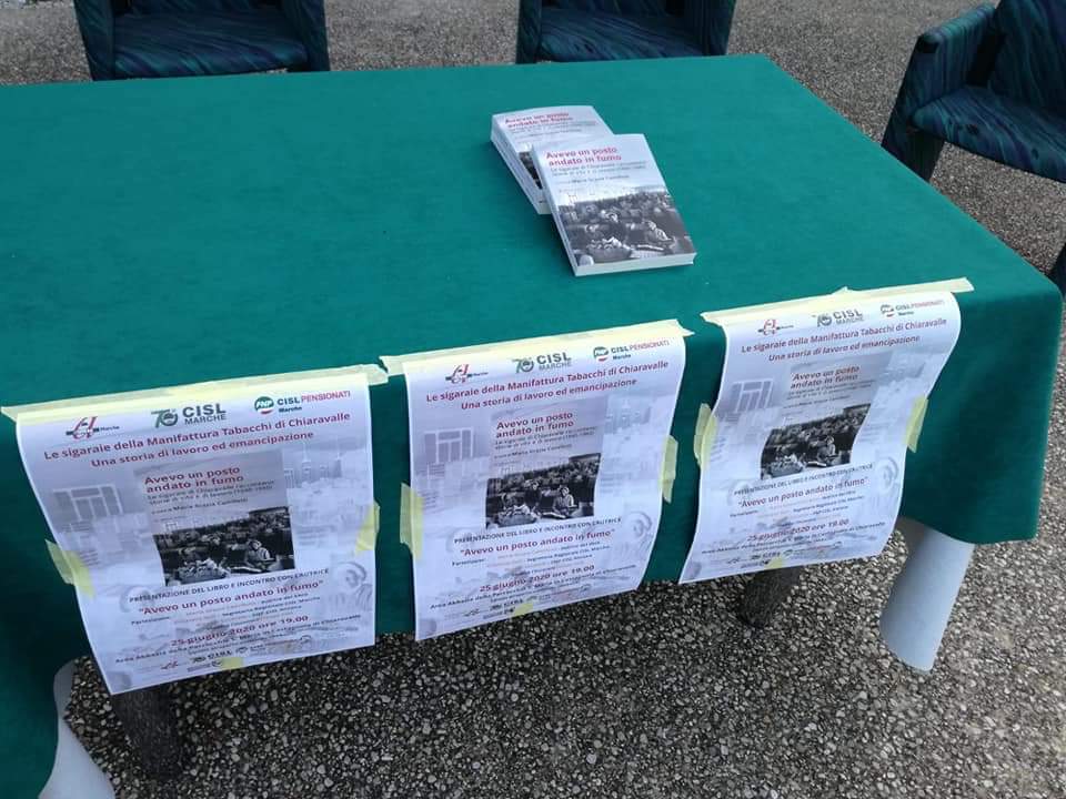 cristianailari's tweet photo. "Avevo un posto andato in fumo": le storie di fatica ed emancipazione delle "sigaraie" della Manifattura Tabacchi di Chiaravalle #partecipazione #memoria #impegno per la #persona e per il #lavoro nel #Settantesimo della #CISL @cislmarche @fnpmarche @CislNazionale https://t.co/Kd8AUPnPd5