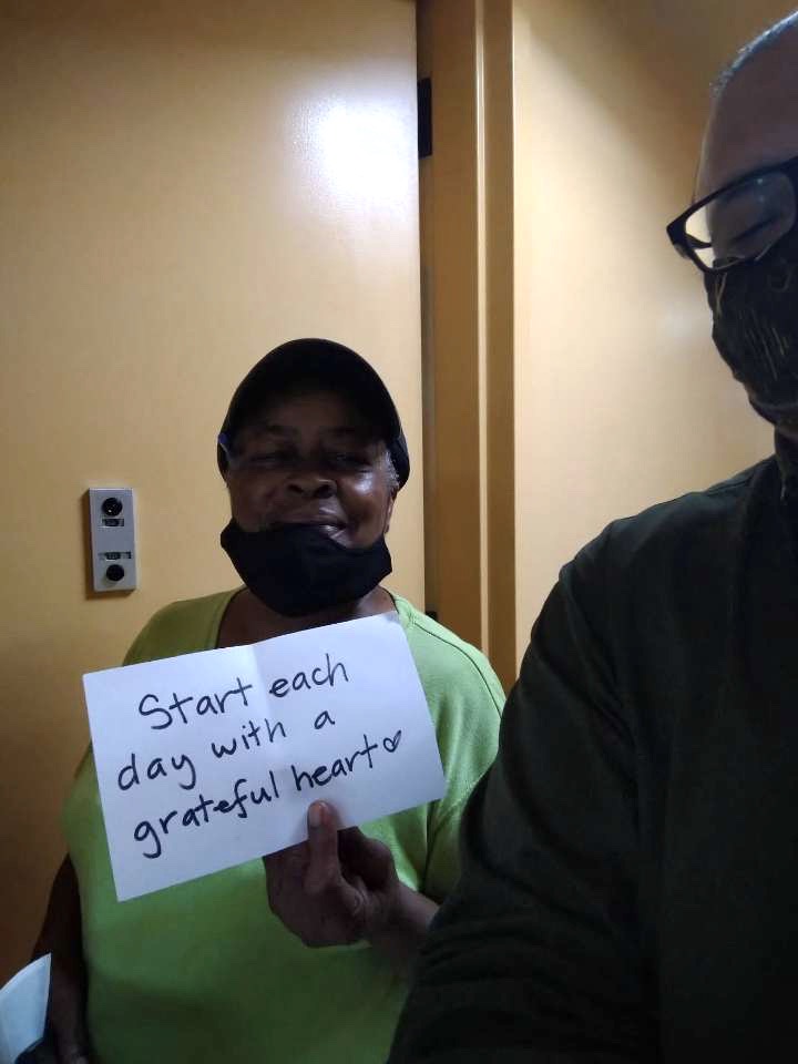 Yesterday, our senior residents received special notes &amp; affirmations from the @ey_us NYC offices, and fresh meals from our partners <a href="/GothamOrg/">GothamOrg</a>, <a href="/GWMarket/">Gotham West Market</a> and <a href="/la_palapa/">La Palapa</a>.  Thank you for continuing to #SupportOurSeniors!
#COVID19Heroes
#WeAreBreakingGround