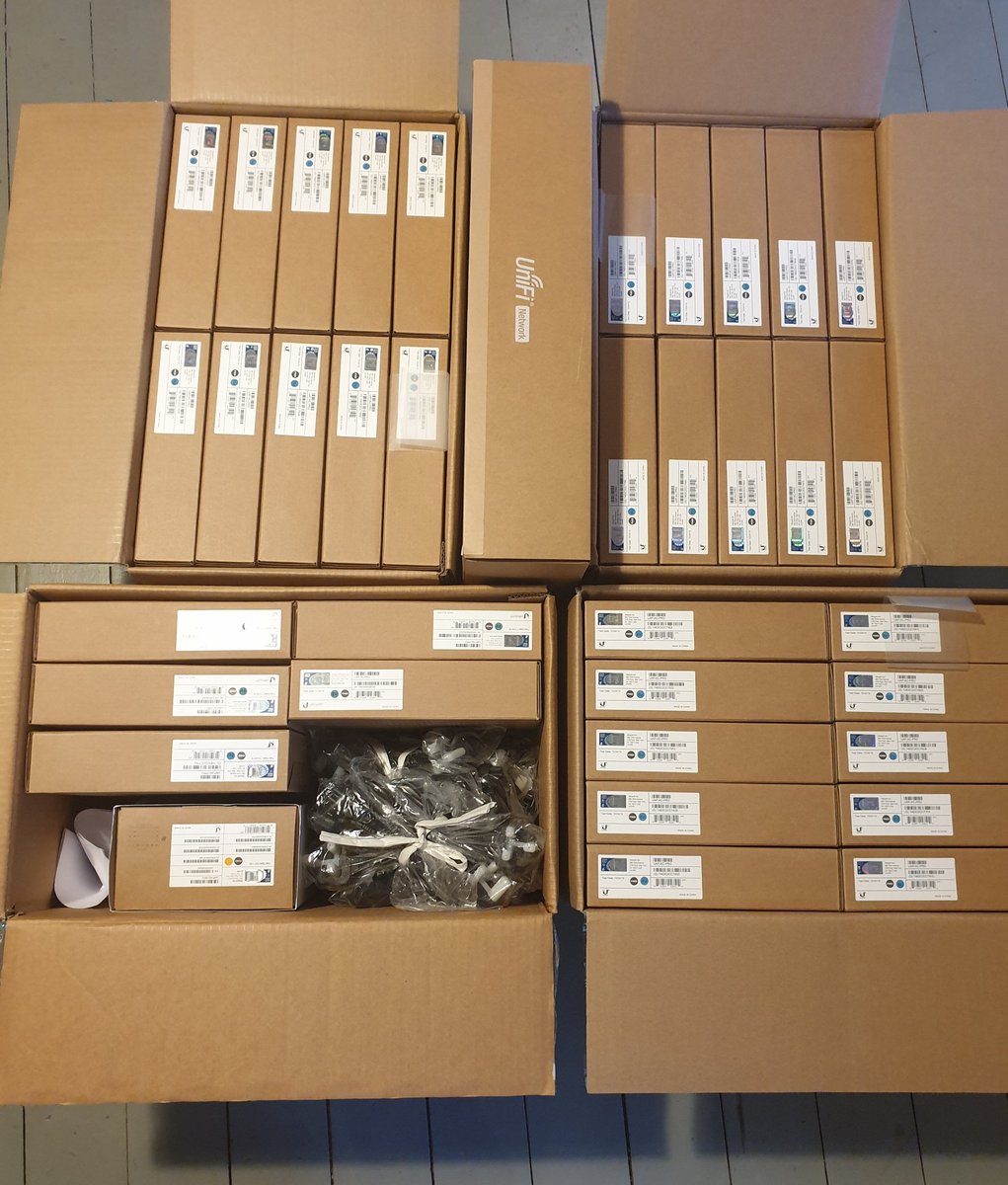 When you've got a decent job come through but your disty doesn't have any @ubnt ac pro five packs in stock 🙄😟🤣