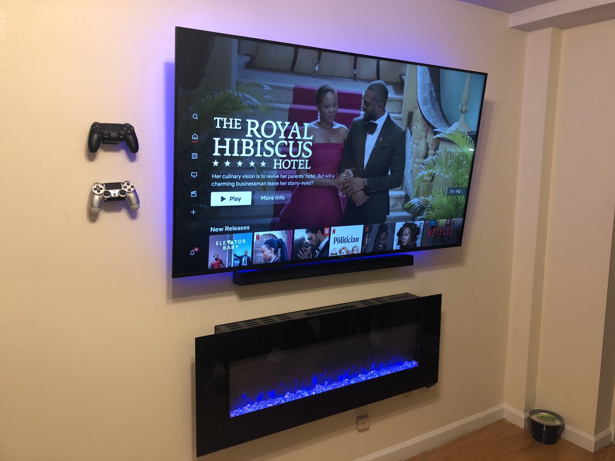Wireless TV install with hidden PS4 and electric fireplace ⠀⠀⠀

#TVInstallations #ElectricFireplace #Networks #WiFi #UniFi #UI #Cabling #StructuredCabling #accesscontrol #ITConsultant #desktopsupport #cctv #surveillance #security #camera #lowvoltage #firealarms #burglaralarm