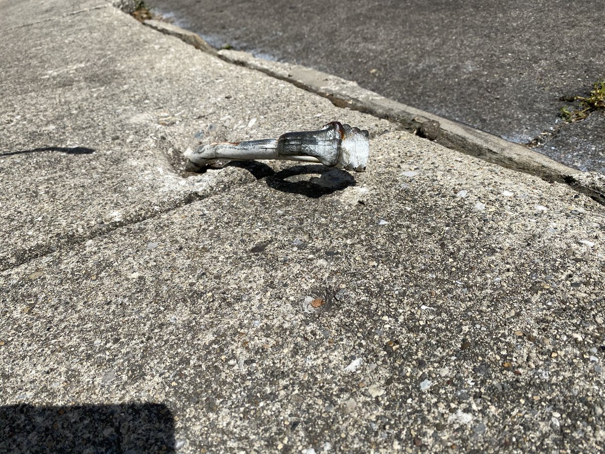 J_Skilling's tweet photo. @IndyDPW @IndyMayorJoe What’s the best way to get these sidewalks repaired? I often see children fall off scooters and elderly watch their footing during this stretch. Thanks! https://t.co/AlCilyxLZS