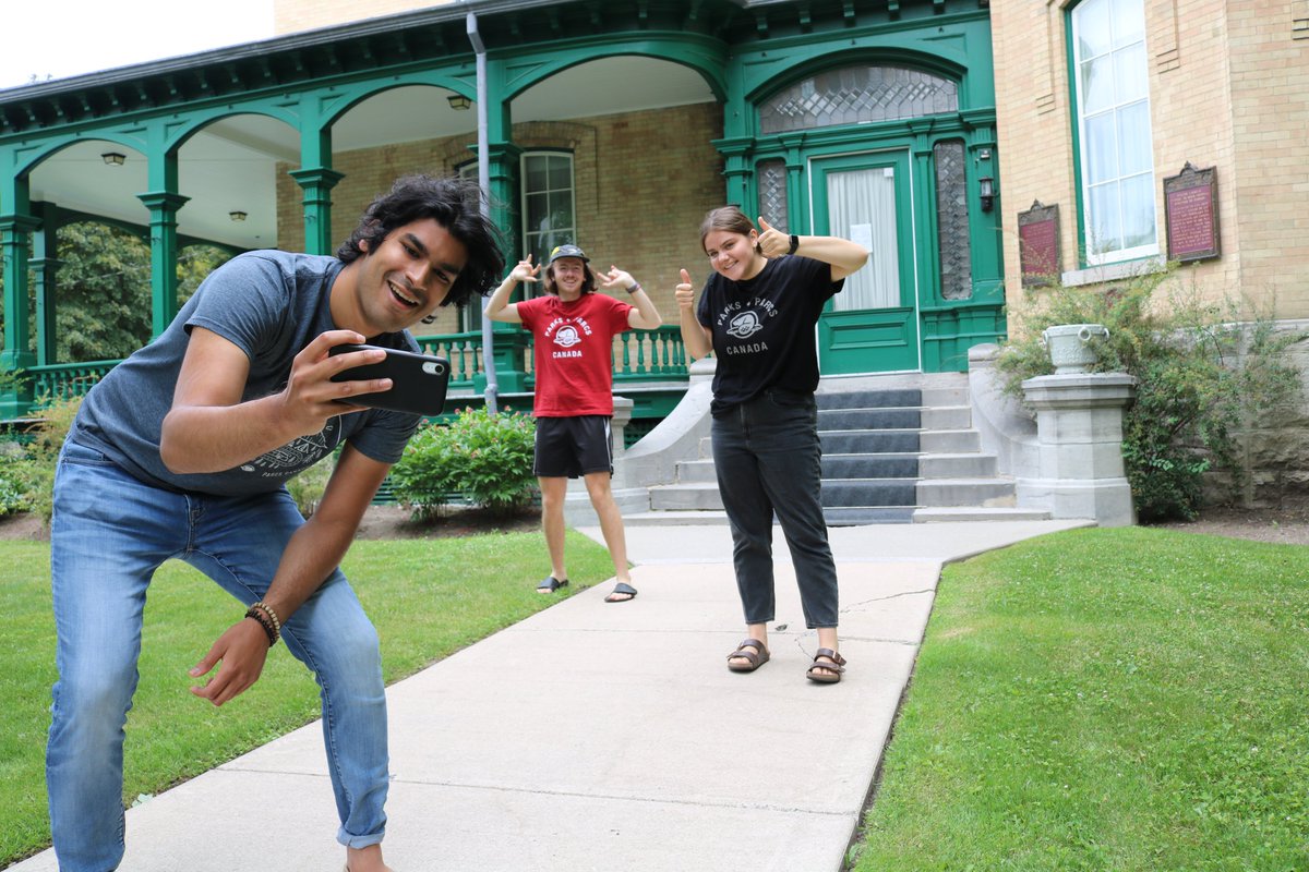 The Canada #HistoricPlacesDay selfie contest is back 🙌 and you can participate digitally, from the comfort of your own home! 🤳🥳🏠
Create your awesome selfie, share it with #HistoricPlacesDay between July 4-31, tag the participating site, and tag &amp; follow <a href="/nationaltrustca/">National Trust for Canada</a>.