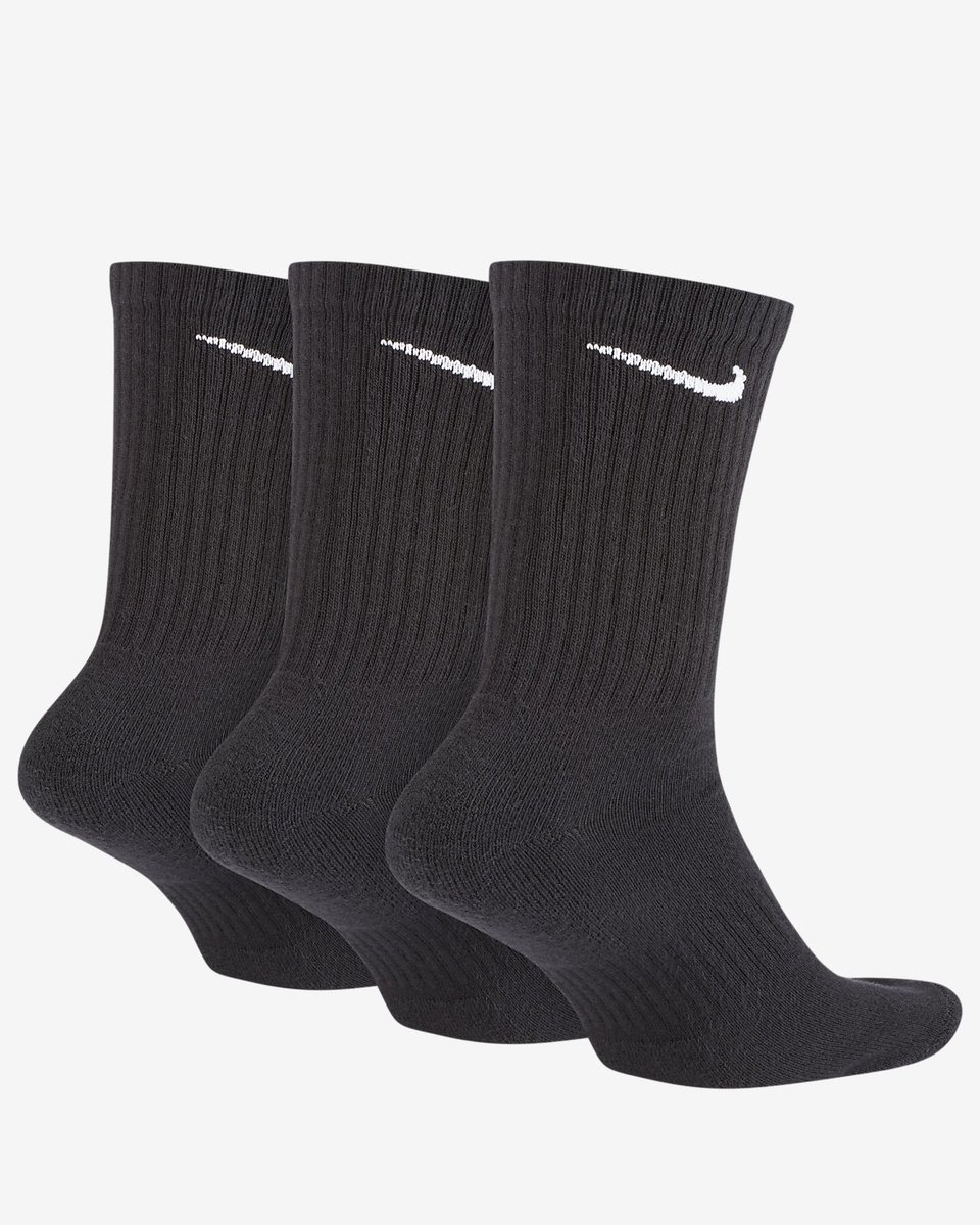 benedictpolizzi's tweet photo. guys who wear these to restaurants  please don’t take my girl i’ll do whatever you want https://t.co/J4vgC9UddM