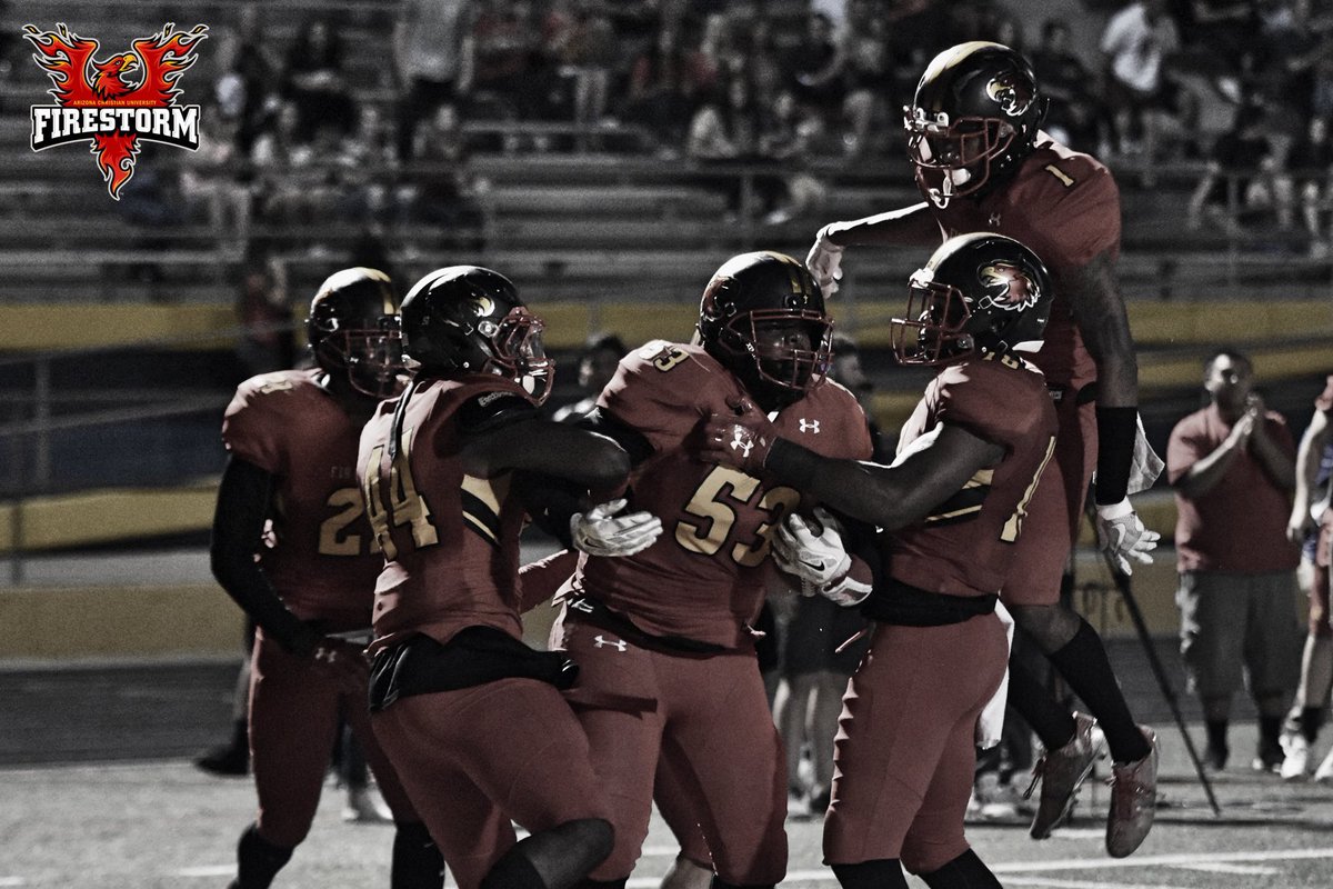coachscooper's tweet photo. Few 2020 roster spots available on both sides of the ball for some hungry, hard-working, impact, DUDES.

Submit our Recruit questionnaire ASAP⬇️
https://t.co/FGu7FIEsfi
RT to spread the word. https://t.co/yrhtJzpXe9