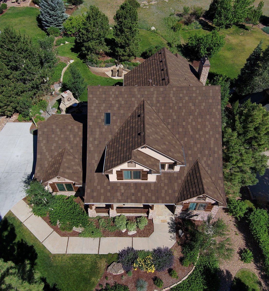roofworx's tweet photo. New DECRA job completed in Castle Pines. #roofworx #drones https://t.co/x9NBsH7r9l