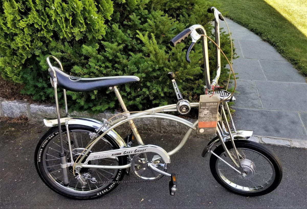 bustersfarm1's tweet photo. Captured the "Holy Grail" of Schwinn Krates  - The Grey Ghost - all original, 1971, one owner. https://t.co/iDq3wznxNK