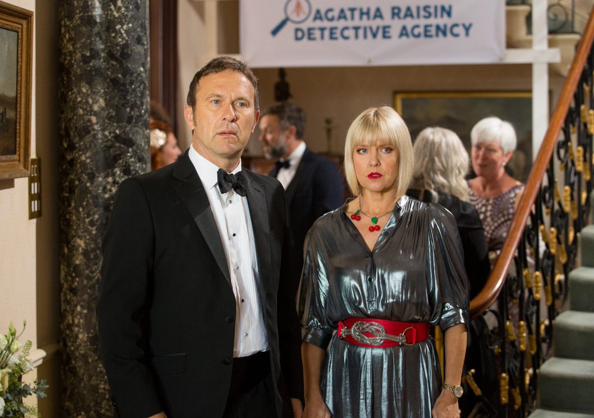 Who’s loving the ‘Agatha Raisin Detective Agency’ this season?! #ARDA 🕵️‍♀️ #agatharaisin